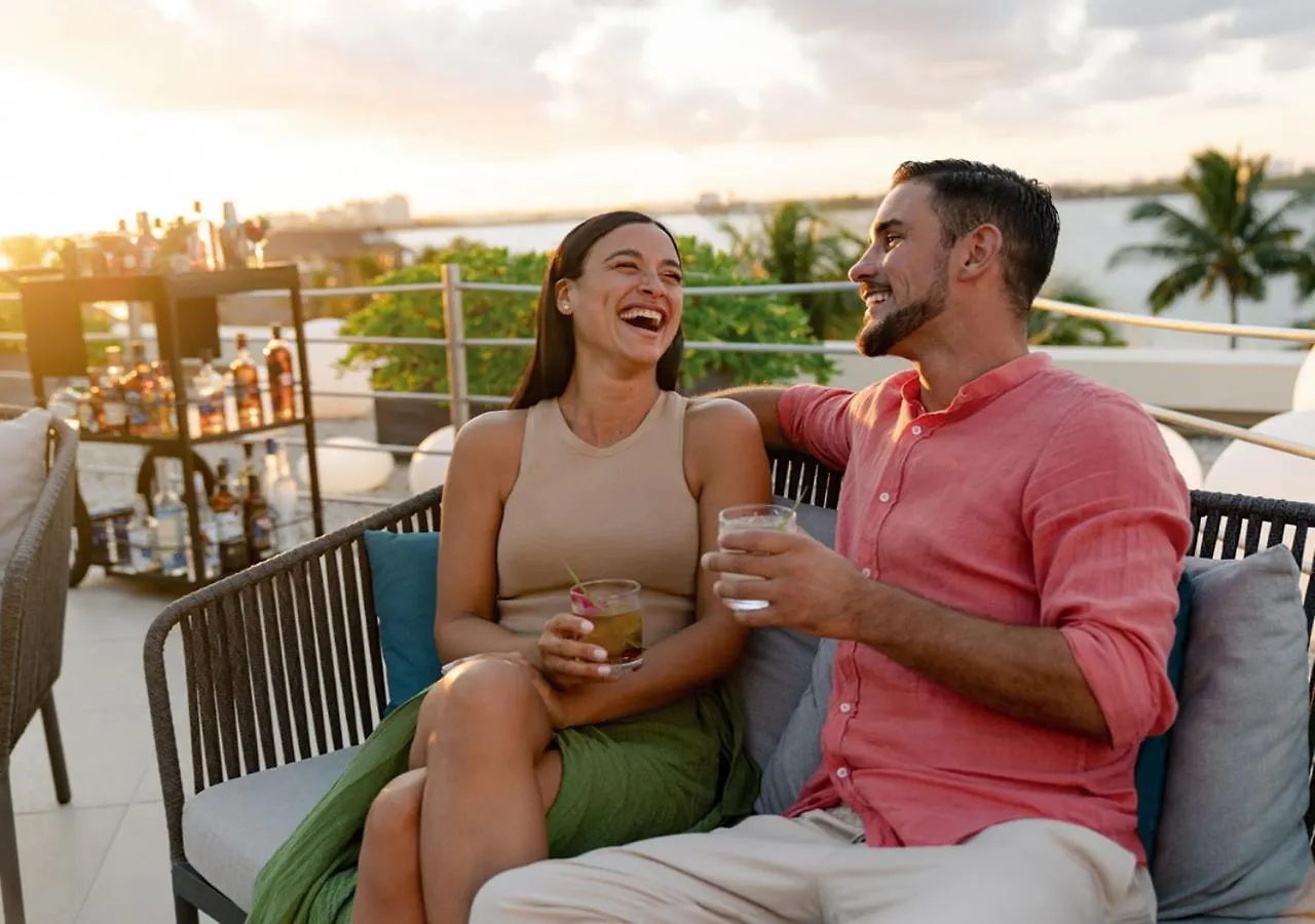 Royal Select At Grand Park Royal Cancun (Adults Only) Szálloda