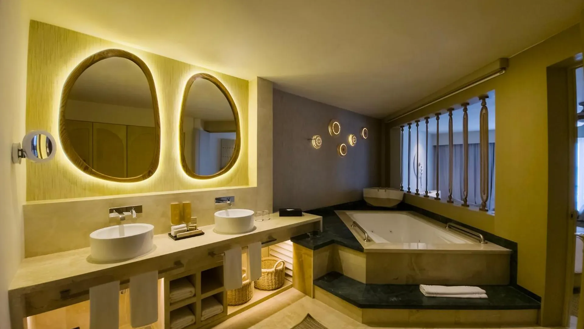 Royal Select At Grand Park Royal Cancun (Adults Only) 5*,  Mexiko
