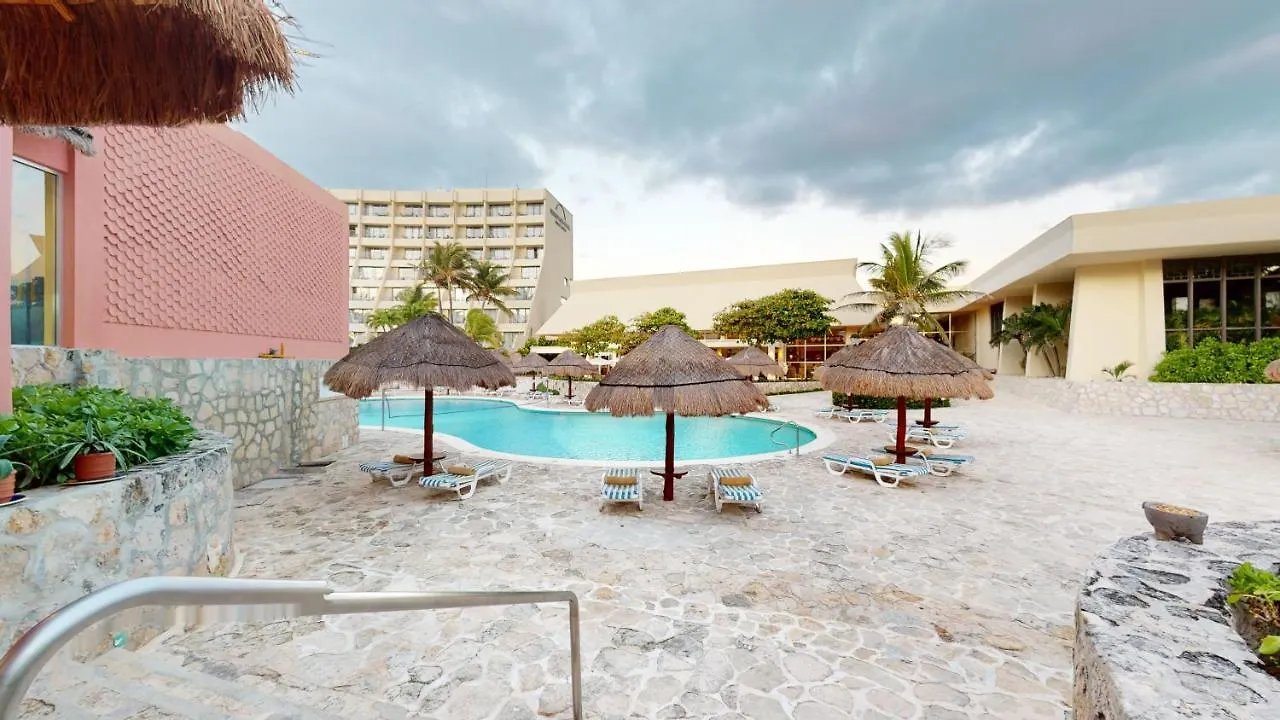 Royal Select At Grand Park Royal Cancun (Adults Only)