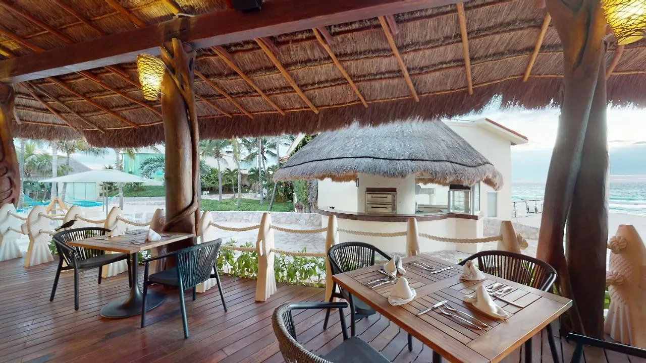 Royal Select At Grand Park Royal Cancun (Adults Only) Hotel