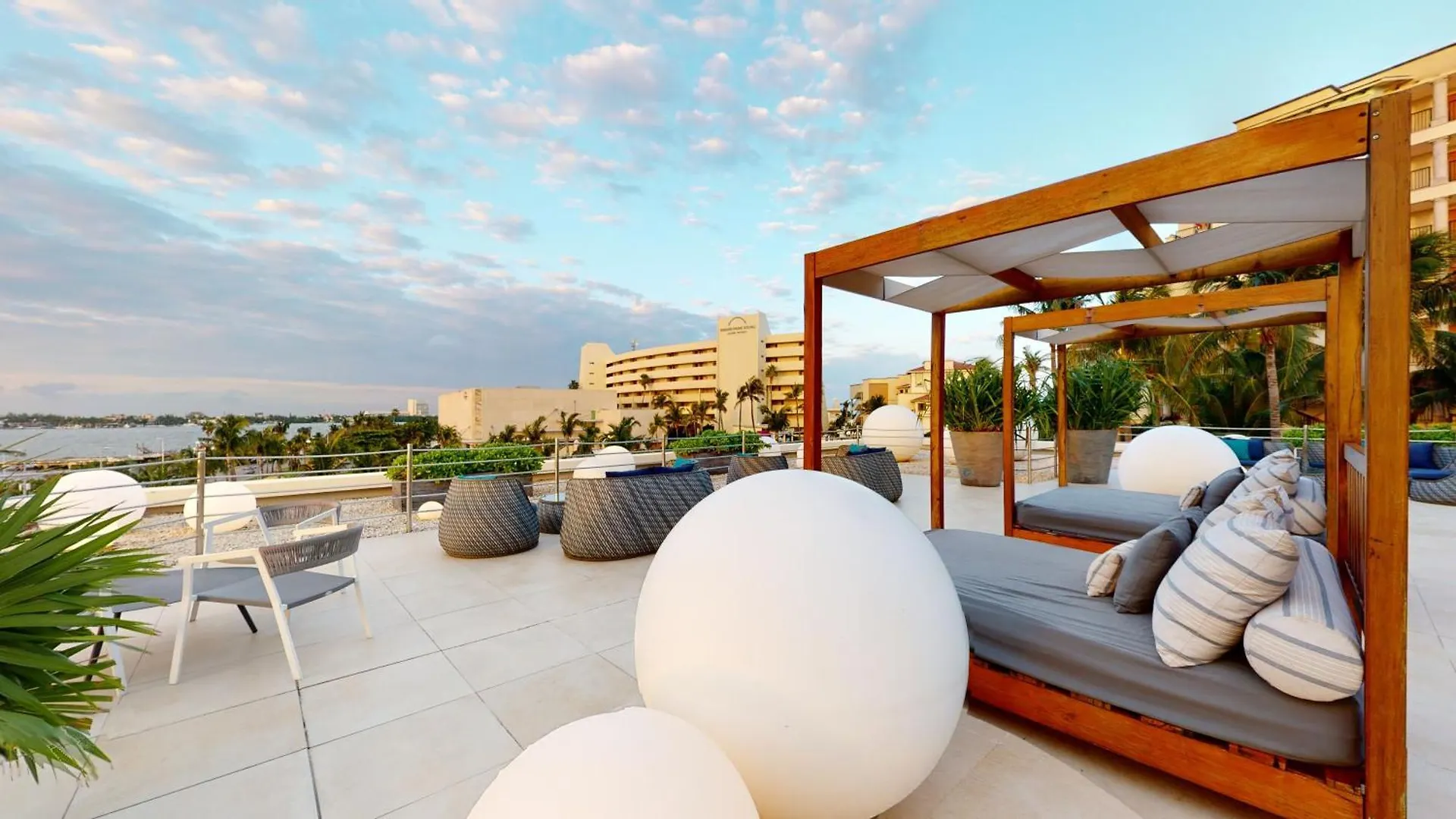 Royal Select At Grand Park Royal Cancun (Adults Only) 5*,