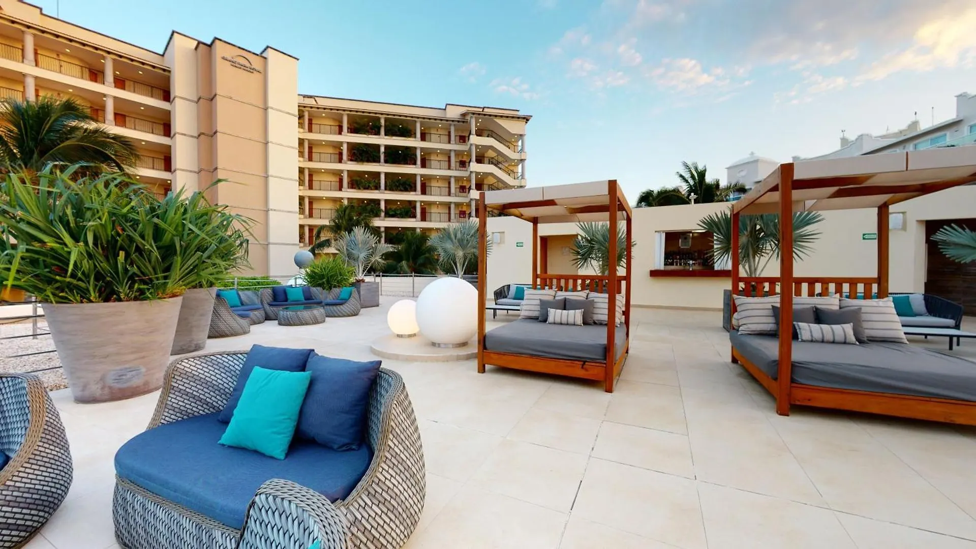 Royal Select At Grand Park Royal Cancun (Adults Only) Hotel