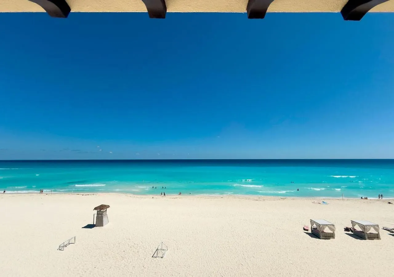 Hotel Royal Select At Grand Park Royal Cancun (Adults Only)